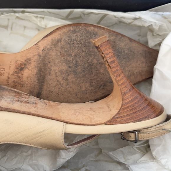 Anne Klein SLIMG BACK KITTEN HEEL - Picture 5 of 6